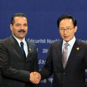 South-Korean-President-Lee-Myung-bak.jpg South-Korean-President-Lee-Myung-bak.jpg